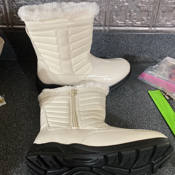 Easy Street Frazer Waterproof Women's Boots Size 9 M - Picture 5 of 11